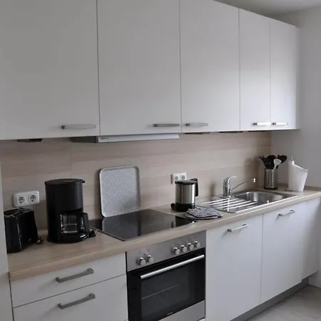 Apartament Close To The With Terrace *
