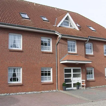 Close To The With Terrace Apartament *